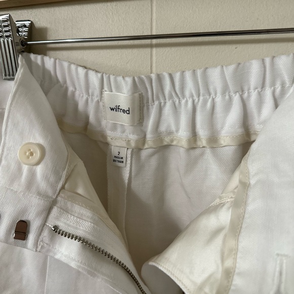 Wilfred Aritzia white high rise linen blend trouser shorts (2) - Picture 5 of 8